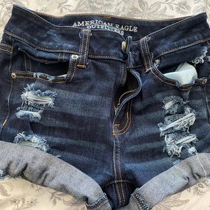 Worn once American Eagle shorts size 2